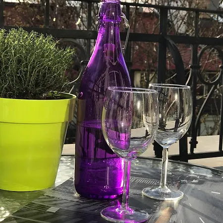 Gorazdova 11 *